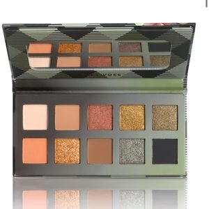 BNIB violet voss fun sized palette